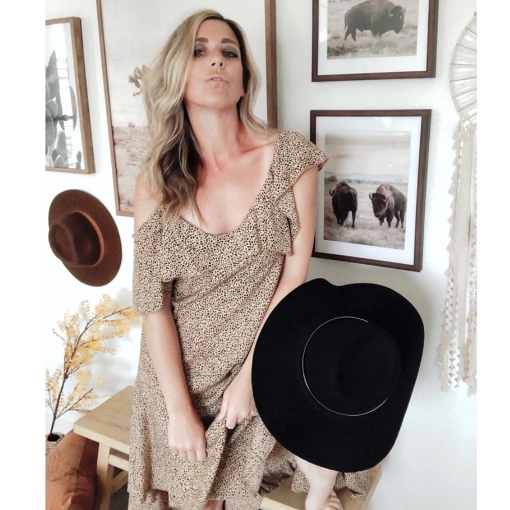 Animal Print Woven Midi Dress - Picture 7 of 12